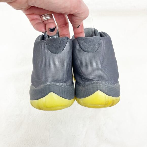 Nike Air Jordan Future Sneakers Shoes Dark Grey Volt 656503-025 Mens Size 10.5 main image 5
